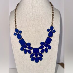 💙 Blue Gem-Shaped Statement Necklace 💙